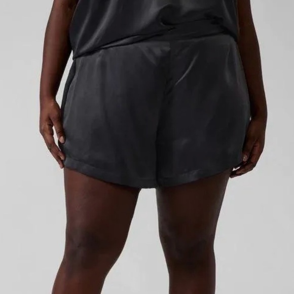 Athleta Other - Athleta Calm Cool Shorts Black 3X